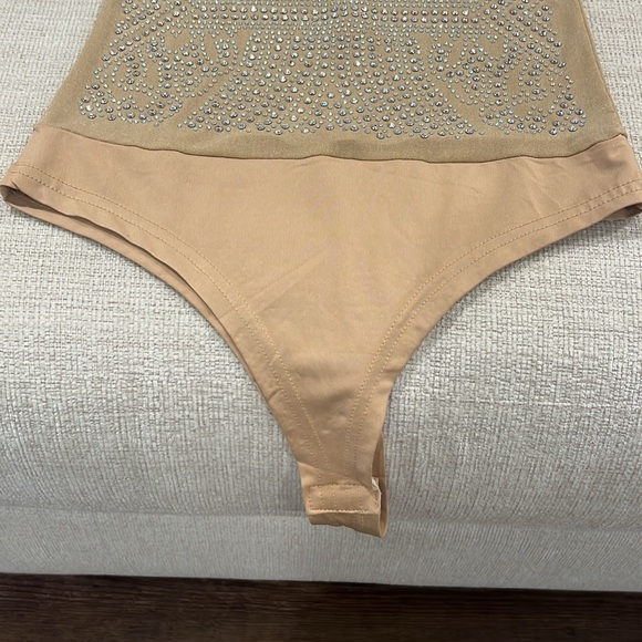 Rhinestone bodysuit - Picture 4 of 8
